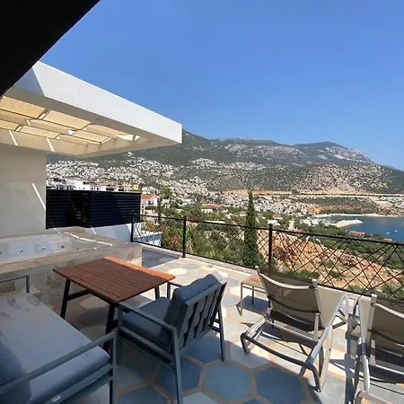Reatred In Kalkan Aparthotel 3*