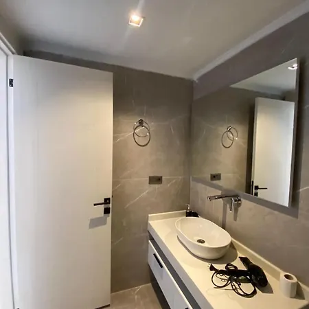 Reatred In Kalkan Aparthotel 3*