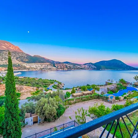 Aparthotel Reatred In Kalkan 3*
