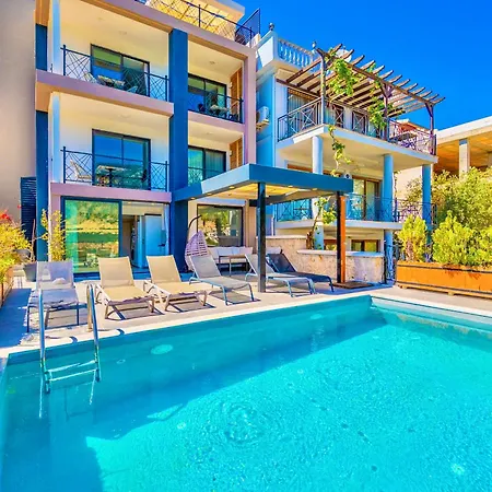 Reatred In Kalkan Aparthotel