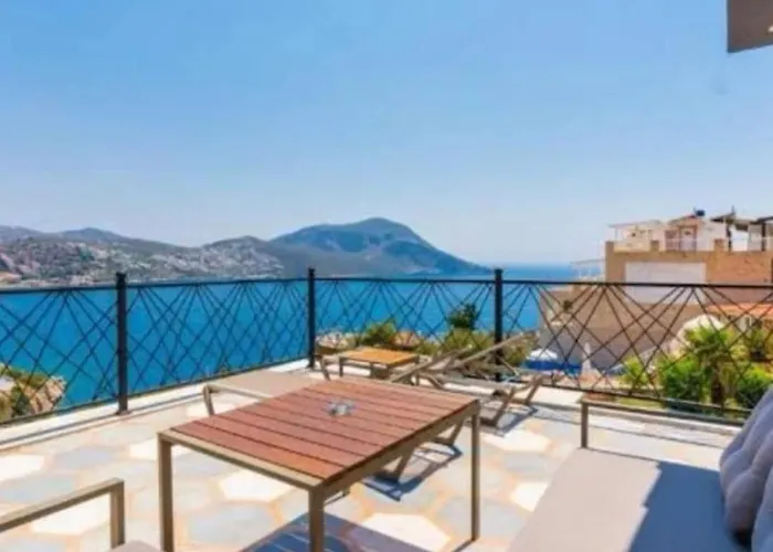 Reatred In Kalkan 公寓式酒店 3*